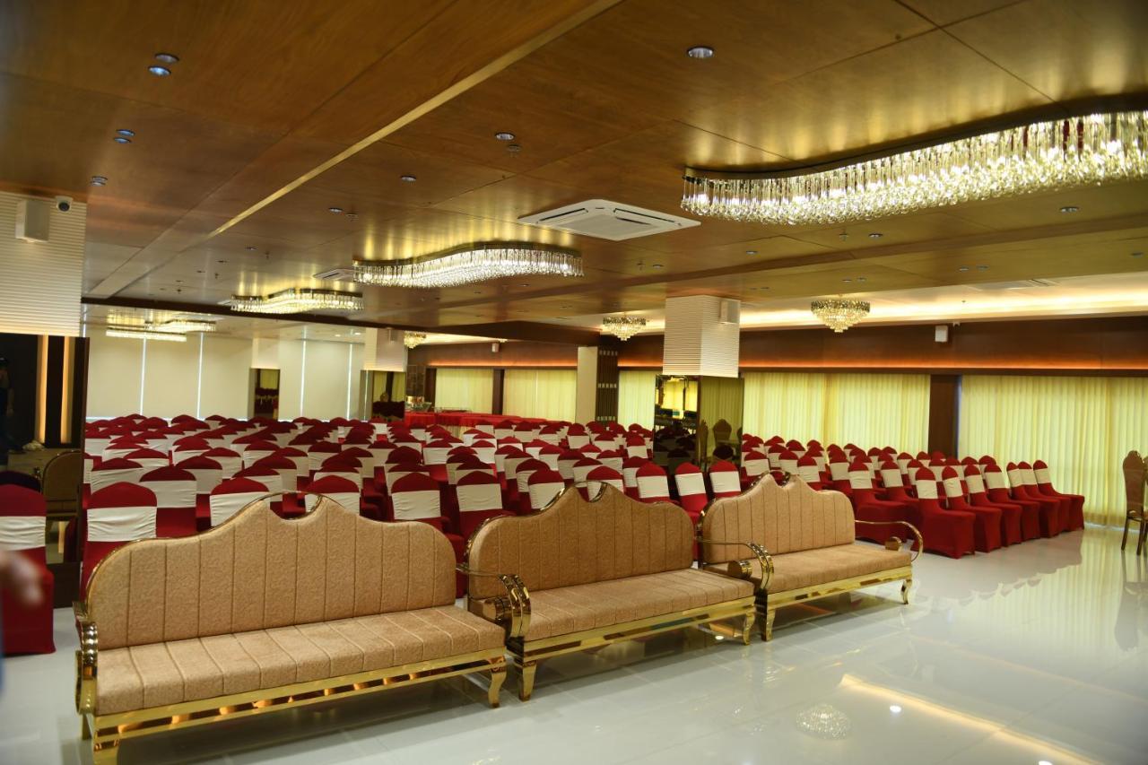 Hotel Blueivy Anand Luaran gambar