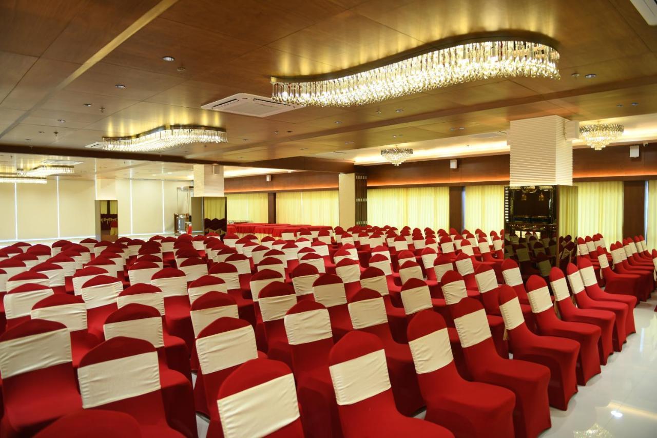 Hotel Blueivy Anand Luaran gambar