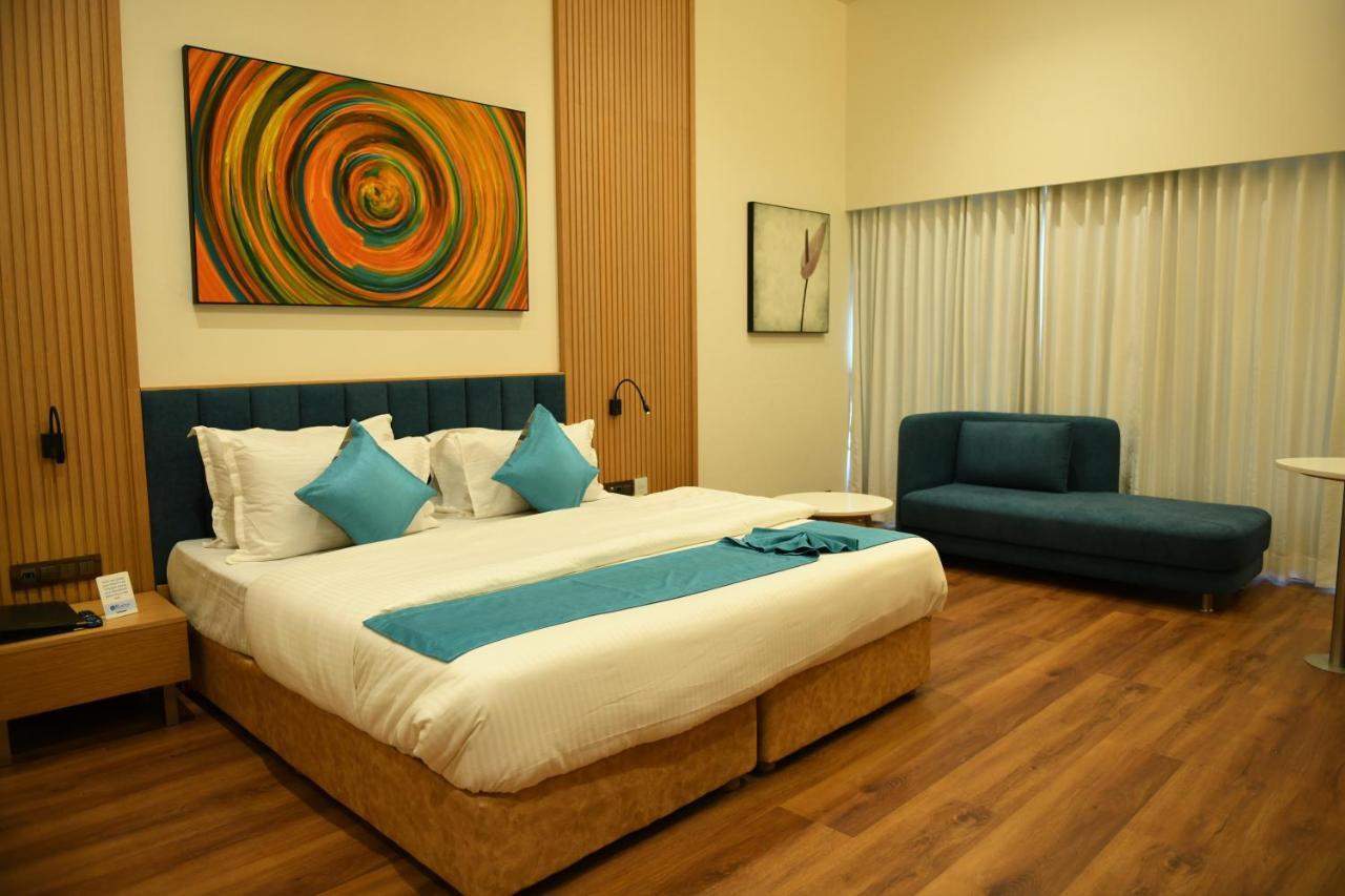 Hotel Blueivy Anand Luaran gambar
